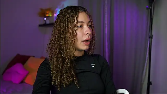 isabella-garcia- online show from 29, 10, 2025