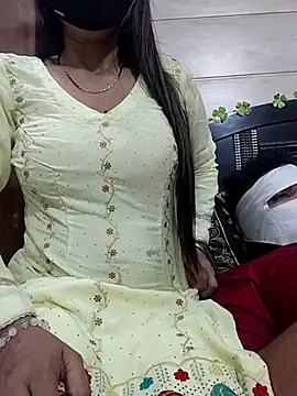 Snapshot of dollysapna1 chatting on 23, 10, 2025 dollysapna1 online show from 23, 10, 2025