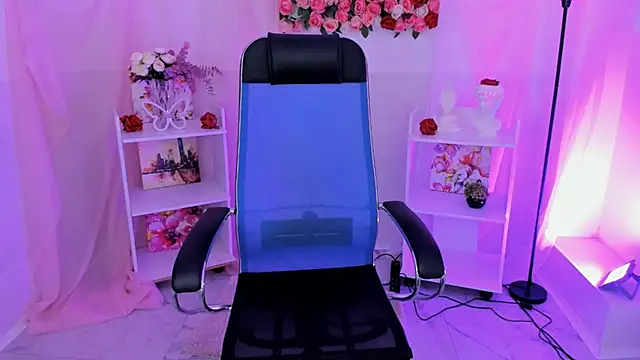 AuroraWrenfield online show from 27, 10, 2025