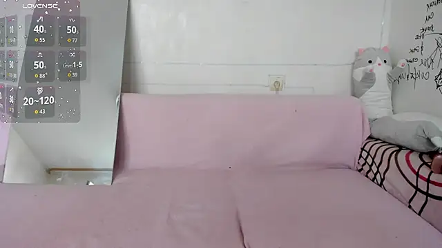 Lil Foxy9 online show from 22, 7, 2026