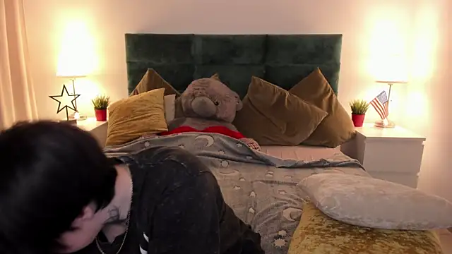 ayakskalermonss online show from 11, 11, 2025