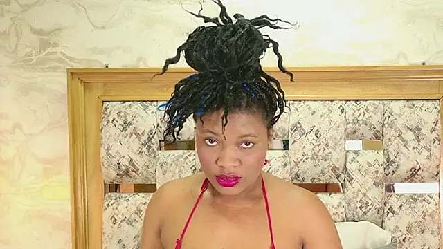 Snapshot of ZOLEY_WATSON chatting on 16, 10, 2025 ZOLEY WATSON online show from 16, 10, 2025