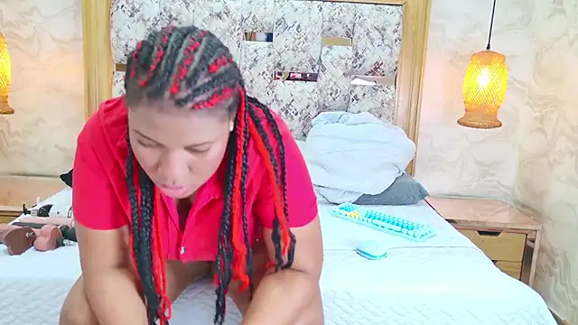 Snapshot of ZOLEY_WATSON chatting on 25, 11, 2025 ZOLEY WATSON online show from 25, 11, 2025