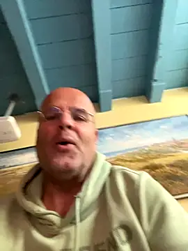 Renebisex online show from 18, 10, 2025