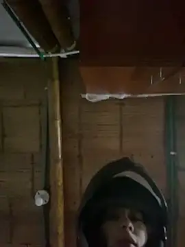 Snapshot of juliie_star chatting on 16, 10, 2025 juliie star online show from 16, 10, 2025