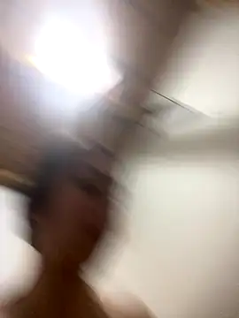 Snapshot of juliie_star chatting on 22, 10, 2025 juliie star online show from 22, 10, 2025