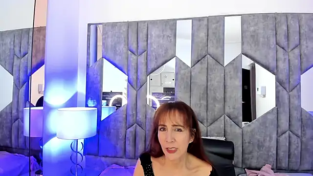 BestLadyMature online show from 10, 10, 2025