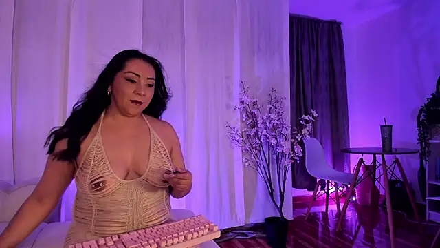 sweett-mary online show from 17, 5, 2026