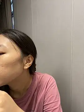 haiyan125216 online show from 18, 10, 2025