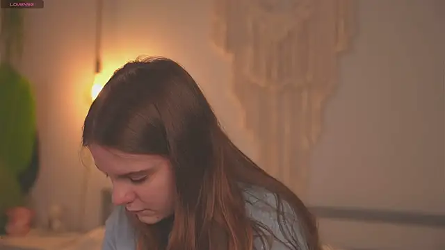 Lu  Lane online show from 17, 10, 2025