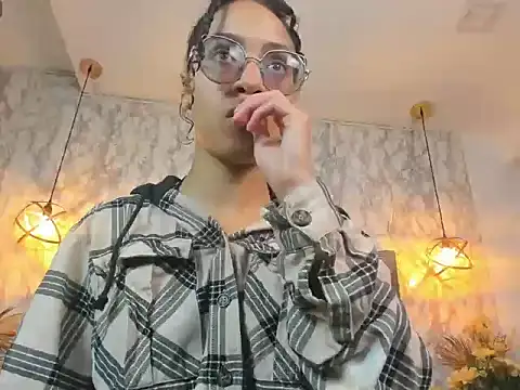 Hanna Cornee  online show from 27, 9, 2025