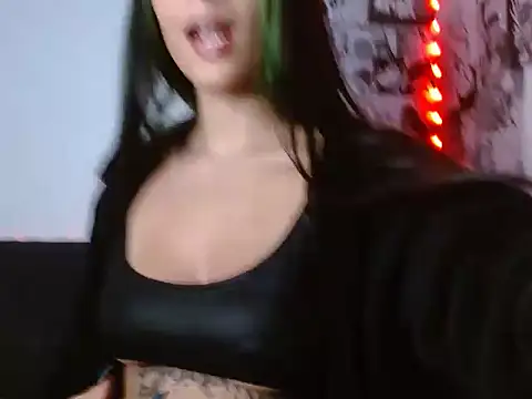 Chloe paytone online show from 7, 4, 2026