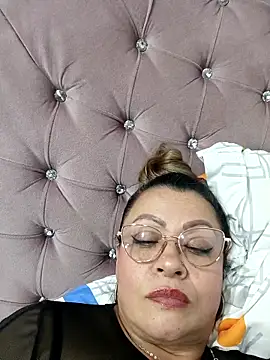 Asuna yuuky online show from 12, 4, 2026