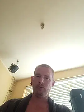 piercingpik online show from 8, 7, 2026