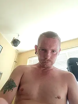 piercingpik online show from 14, 7, 2026
