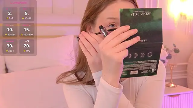 Snapshot of NancySmitts chatting on 5, 11, 2025 NancySmitts online show from 5, 11, 2025