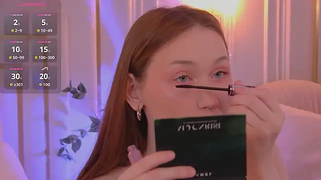 Snapshot of NancySmitts chatting on 15, 11, 2025 NancySmitts online show from 15, 11, 2025