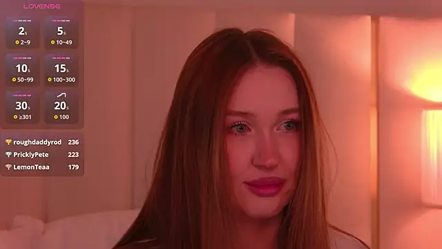 Snapshot of NancySmitts chatting on 13, 12, 2025 NancySmitts online show from 13, 12, 2025