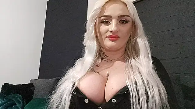 AnastasiaLips online show from 12, 4, 2026