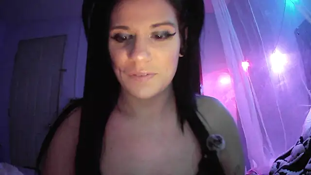 ovmilf online show from 19, 11, 2025