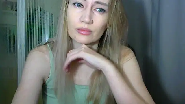 Snapshot of JessFoxxx chatting on 18, 1, 2026 JessFoxxx online show from 18, 1, 2026