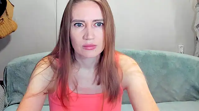 Snapshot of JessFoxxx chatting on 18, 5, 2026 JessFoxxx online show from 18, 5, 2026