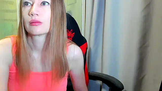 Snapshot of JessFoxxx chatting on 4, 6, 2026 JessFoxxx online show from 4, 6, 2026