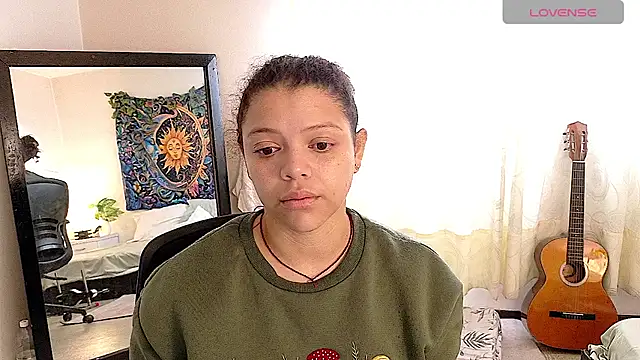 Snapshot of Amanda_sweet chatting on 4, 7, 2026 Amanda sweet online show from 4, 7, 2026