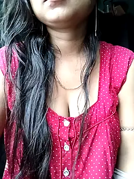 Desi couple305 online show from 6, 10, 2025