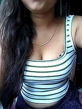 Desi couple305 online show from 7, 10, 2025