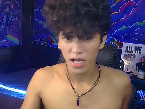 Snapshot of kenbigcockxx chatting on 10, 7, 2026 kenbigcockxx online show from 10, 7, 2026