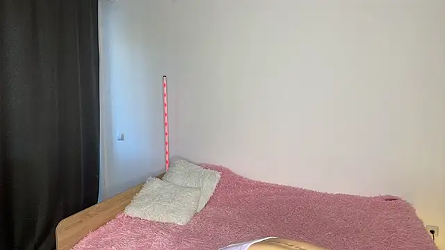 Rebel Angel  online show from 16, 9, 2025