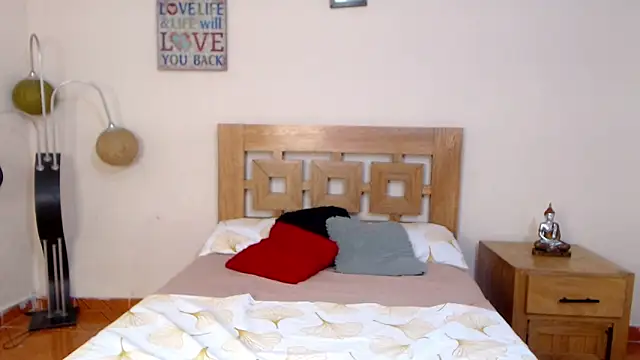 ValeSantoDomingo online show from 14, 10, 2025