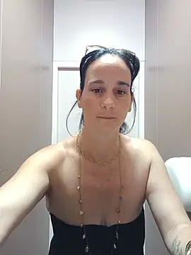 caro252 online show from 28, 5, 2026