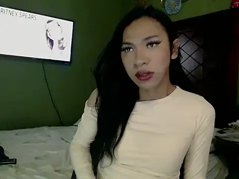 Annaloula online show from 15, 10, 2025