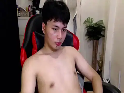 urasiantwink69 online show from 12, 4, 2026