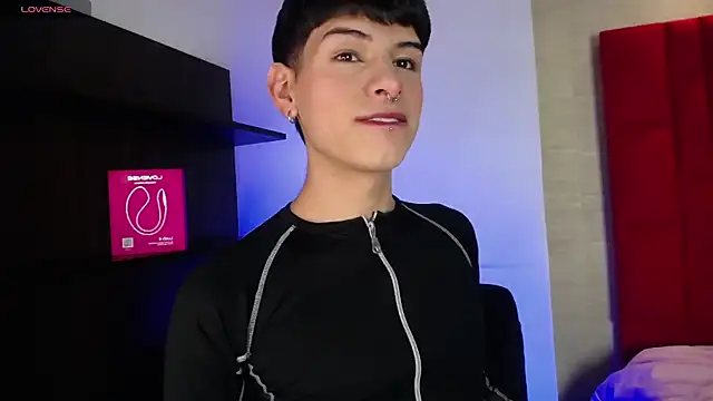 Ezra Storm online show from 16, 10, 2025