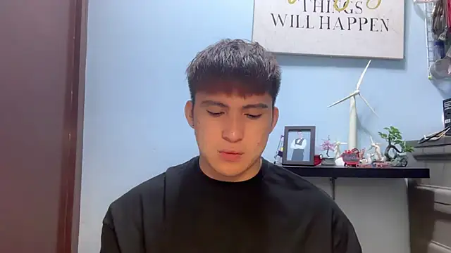 Snapshot of lovely_jay chatting on 11, 10, 2025 lovely jay online show from 11, 10, 2025