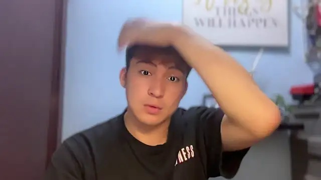 Snapshot of lovely_jay chatting on 13, 10, 2025 lovely jay online show from 13, 10, 2025