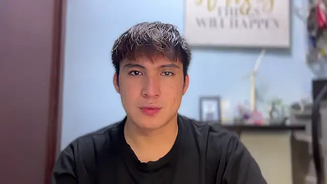 Snapshot of lovely_jay chatting on 30, 10, 2025 lovely jay online show from 30, 10, 2025