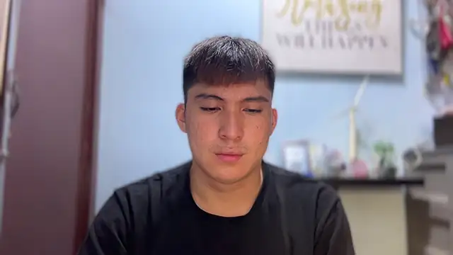 Snapshot of lovely_jay chatting on 7, 11, 2025 lovely jay online show from 7, 11, 2025