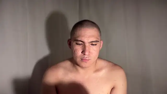 Snapshot of lovely_jay chatting on 17, 11, 2025 lovely jay online show from 17, 11, 2025