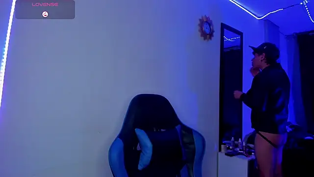 Snapshot of Jostin18 chatting on 7, 11, 2025 Jostin18 online show from 7, 11, 2025