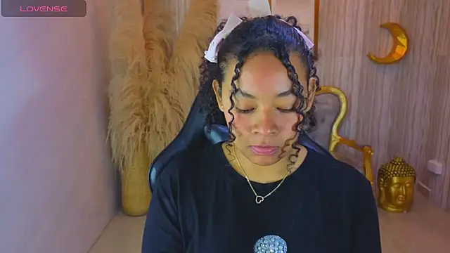 risada temptation s online show from 5, 11, 2025