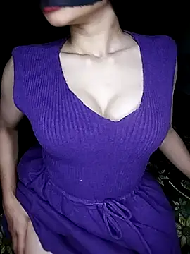 Sexy livebabe online show from 13, 1, 2026