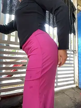 Snapshot of FishingGirl chatting on 19, 11, 2025 FishingGirl online show from 19, 11, 2025