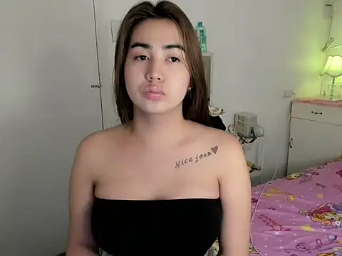 Snapshot of Alovelydoll_nica chatting on 17, 7, 2026 Alovelydoll nica online show from 17, 7, 2026