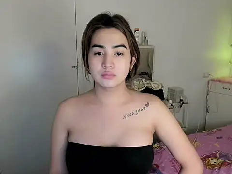 Snapshot of Alovelydoll_nica chatting on 24, 7, 2026 Alovelydoll nica online show from 24, 7, 2026