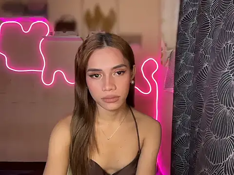 Snapshot of Lovelynikki03 chatting on 28, 9, 2025 Lovelynikki03 online show from 28, 9, 2025