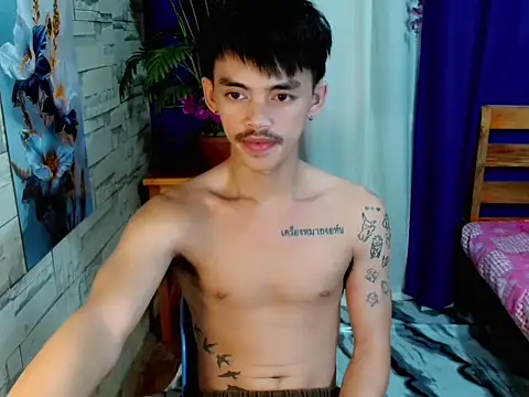 Snapshot of urhunky_boy chatting on 24, 6, 2026 urhunky boy online show from 24, 6, 2026